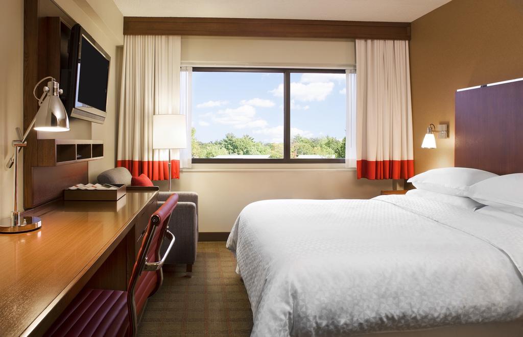 Four Points By Sheraton Houston Citycentre Екстериор снимка