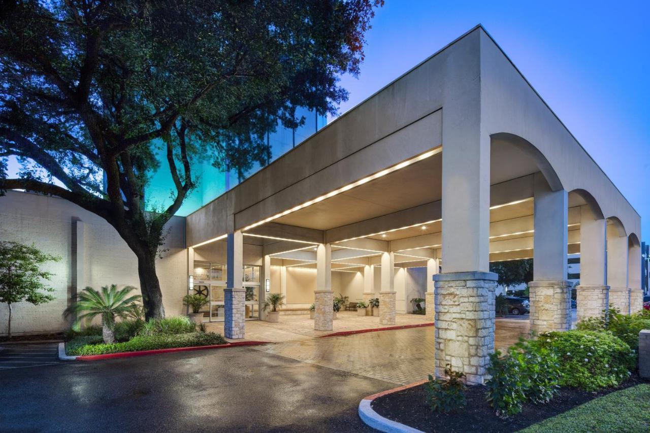 Four Points By Sheraton Houston Citycentre Екстериор снимка